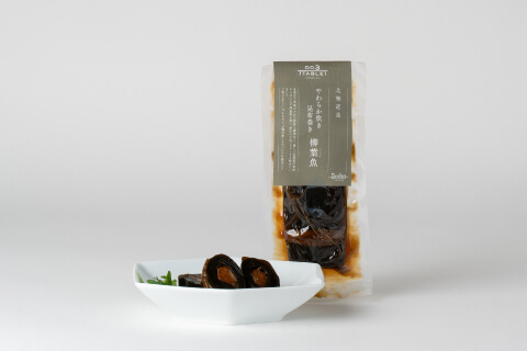 北海道産　やわらか炊き　昆布巻き　柳葉魚